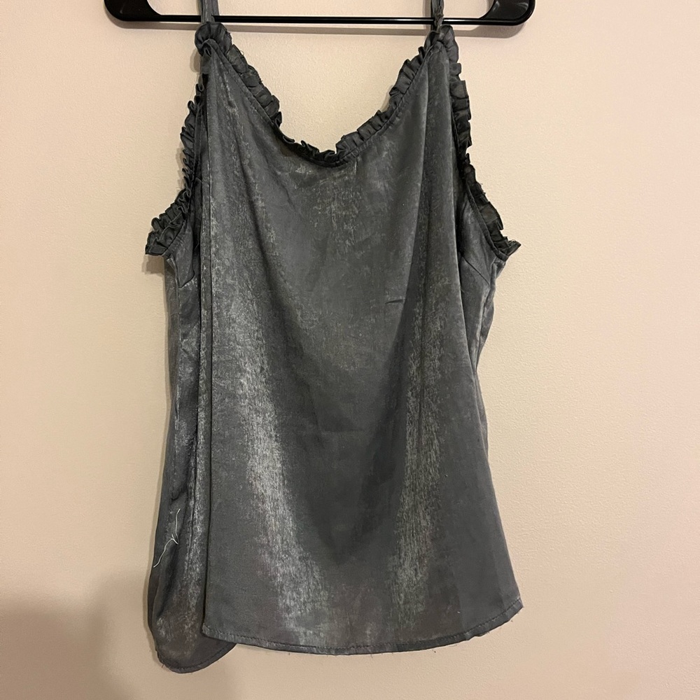 Grey tank top